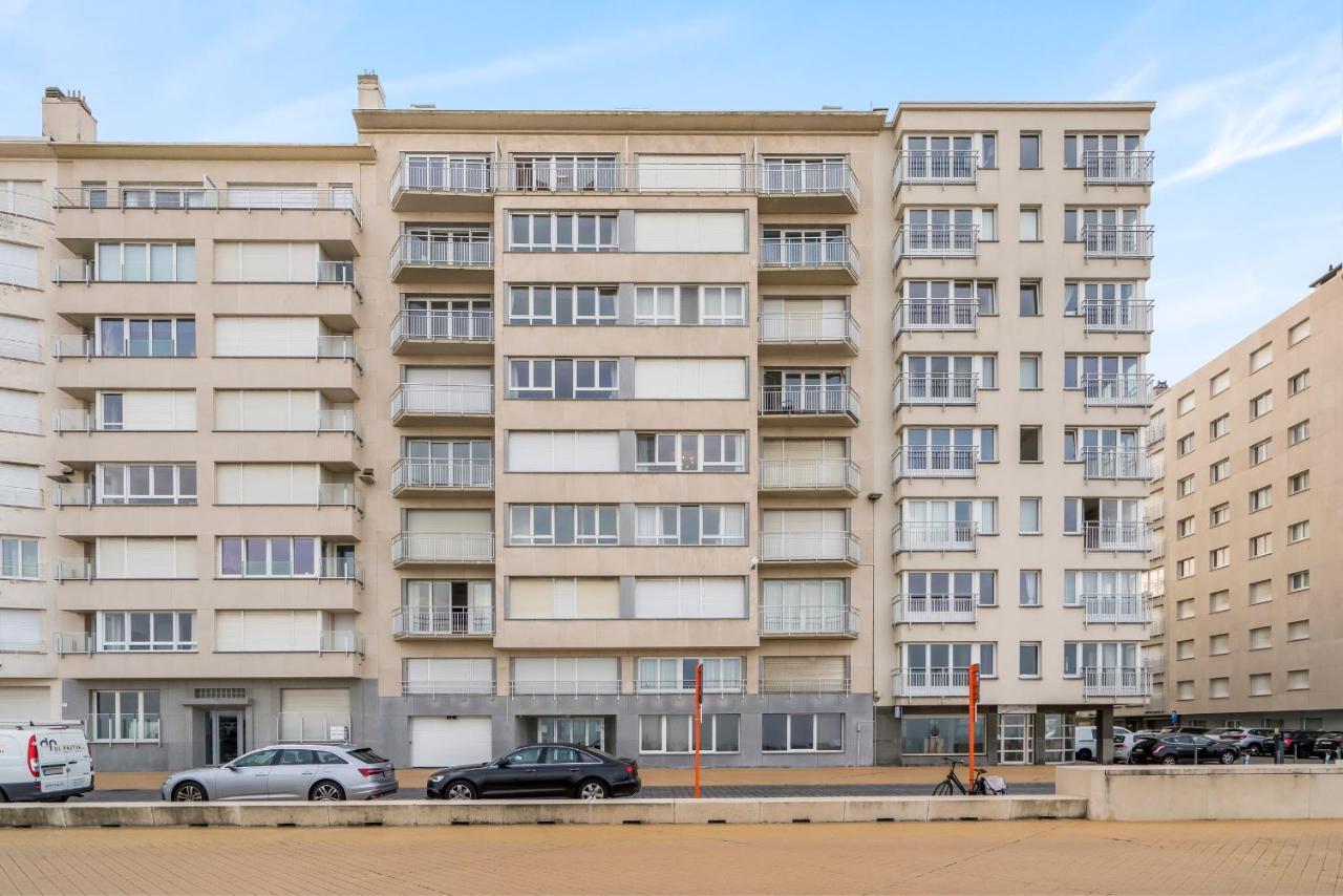 Appartement Zonnig Familie App Op Zeedijk Met Zeezicht Voor 6P à Ostende Extérieur photo
